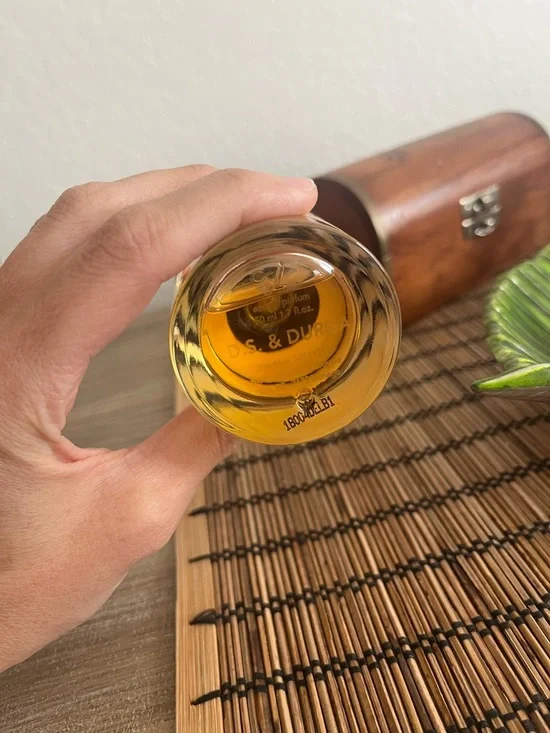 RARE White Peacock Lily by D.S. & Durga 50ml like new, discontinued - Picture 10 of 15